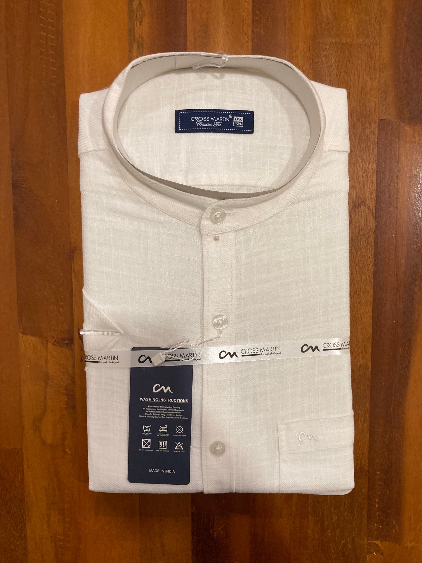 Pure Cotton Pure White With Mandarin Collar Solid Shirt (42 HS)