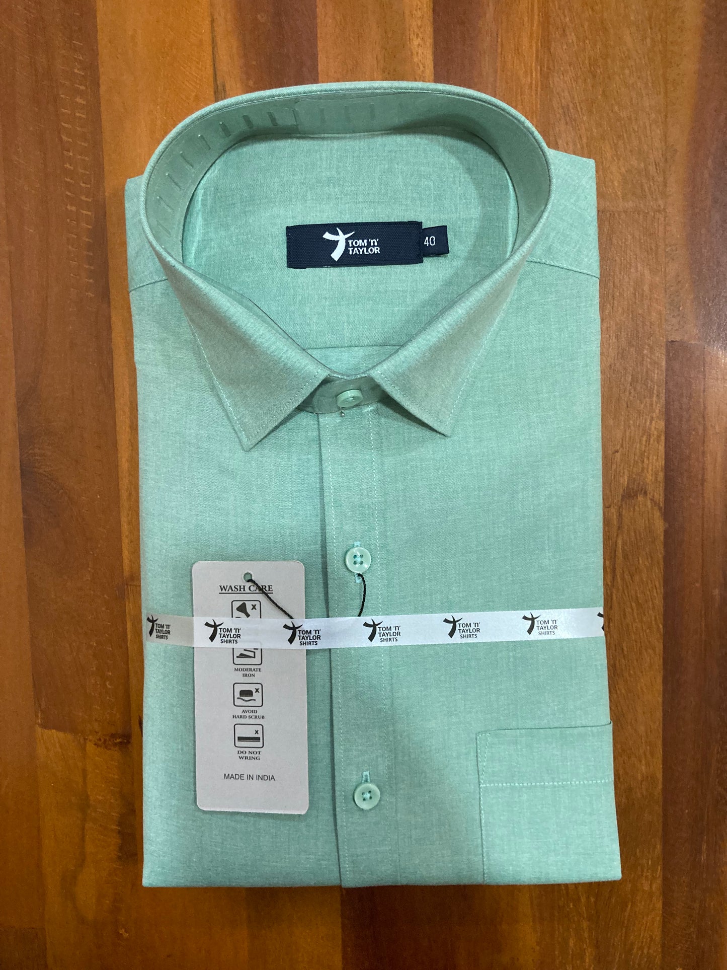 Pure Cotton Pastel Green Solid Shirt (40 FS)