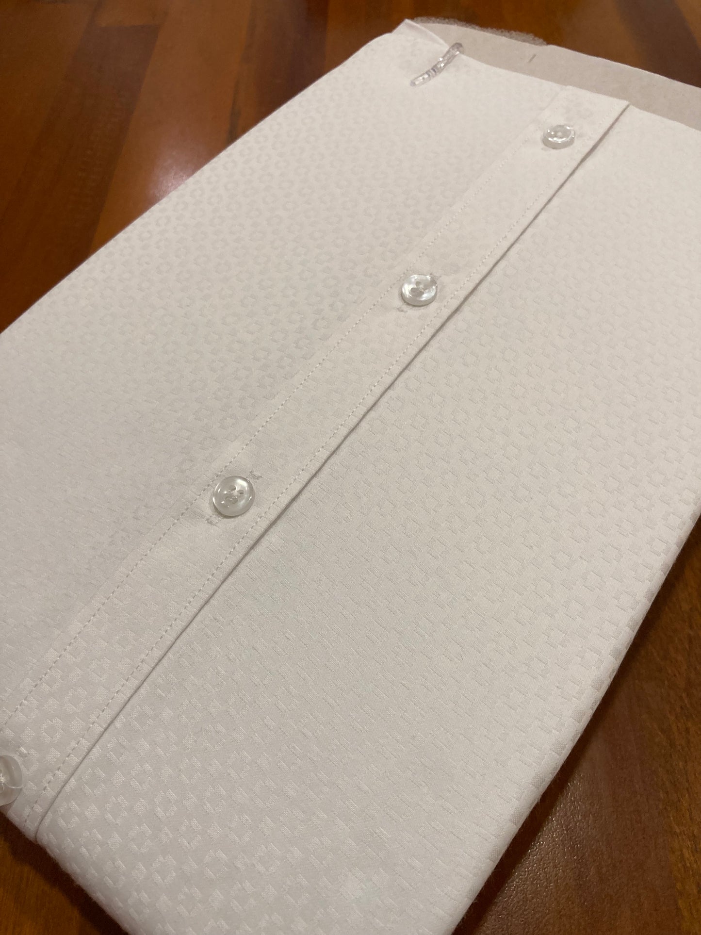 Pure Cotton Pure White Sewing Patterns Shirt (38 FS)