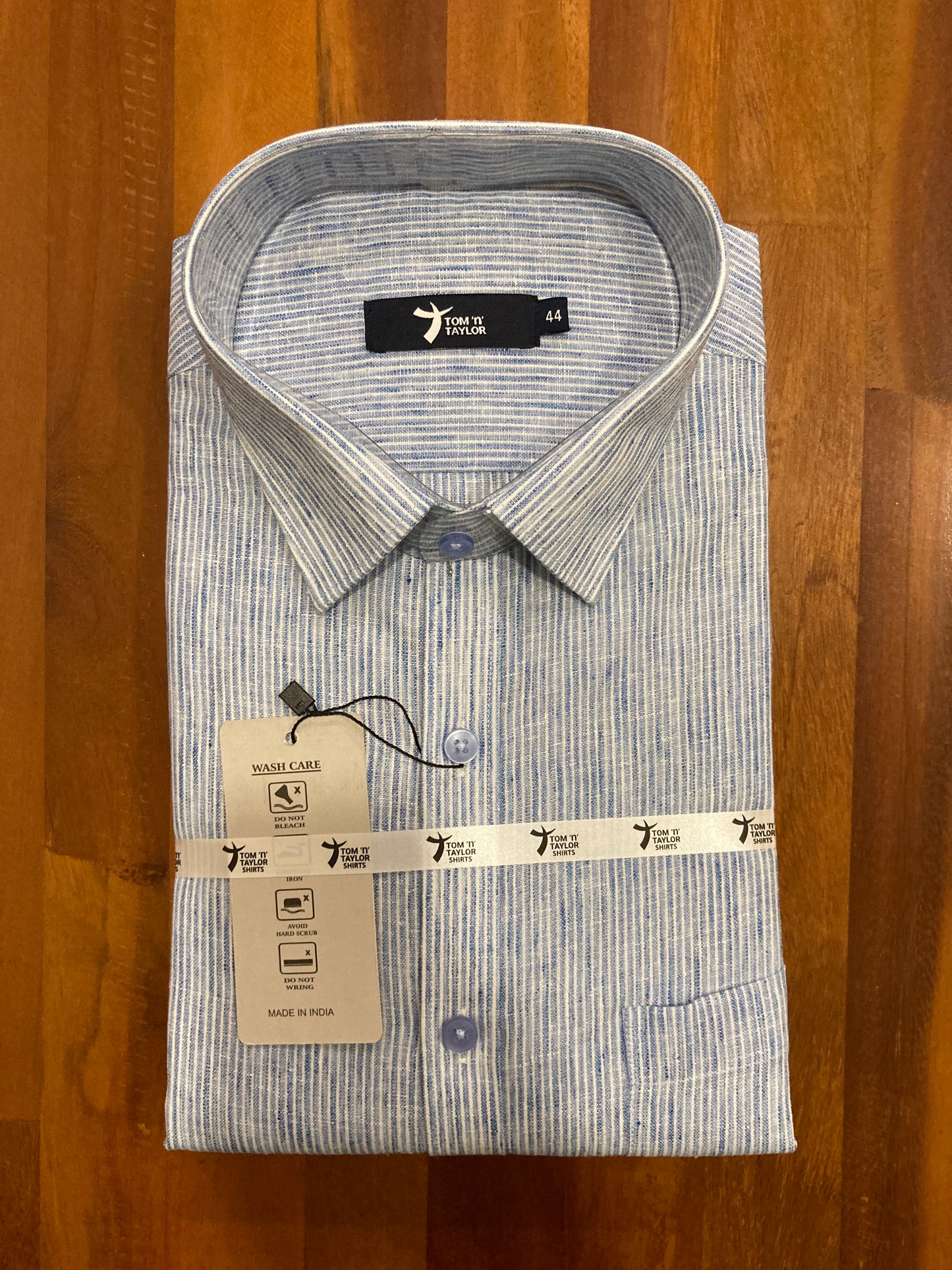 Pure Cotton Blue Lines Shirt (44 FS)