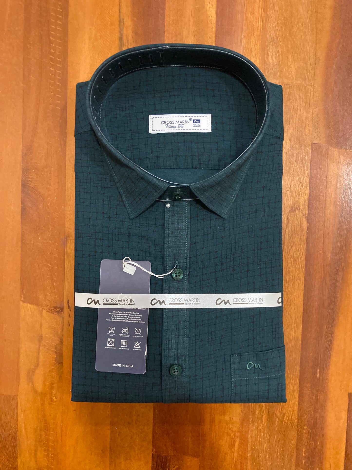 Pure Cotton Dark Green Check Patterns Shirt (44 FS)