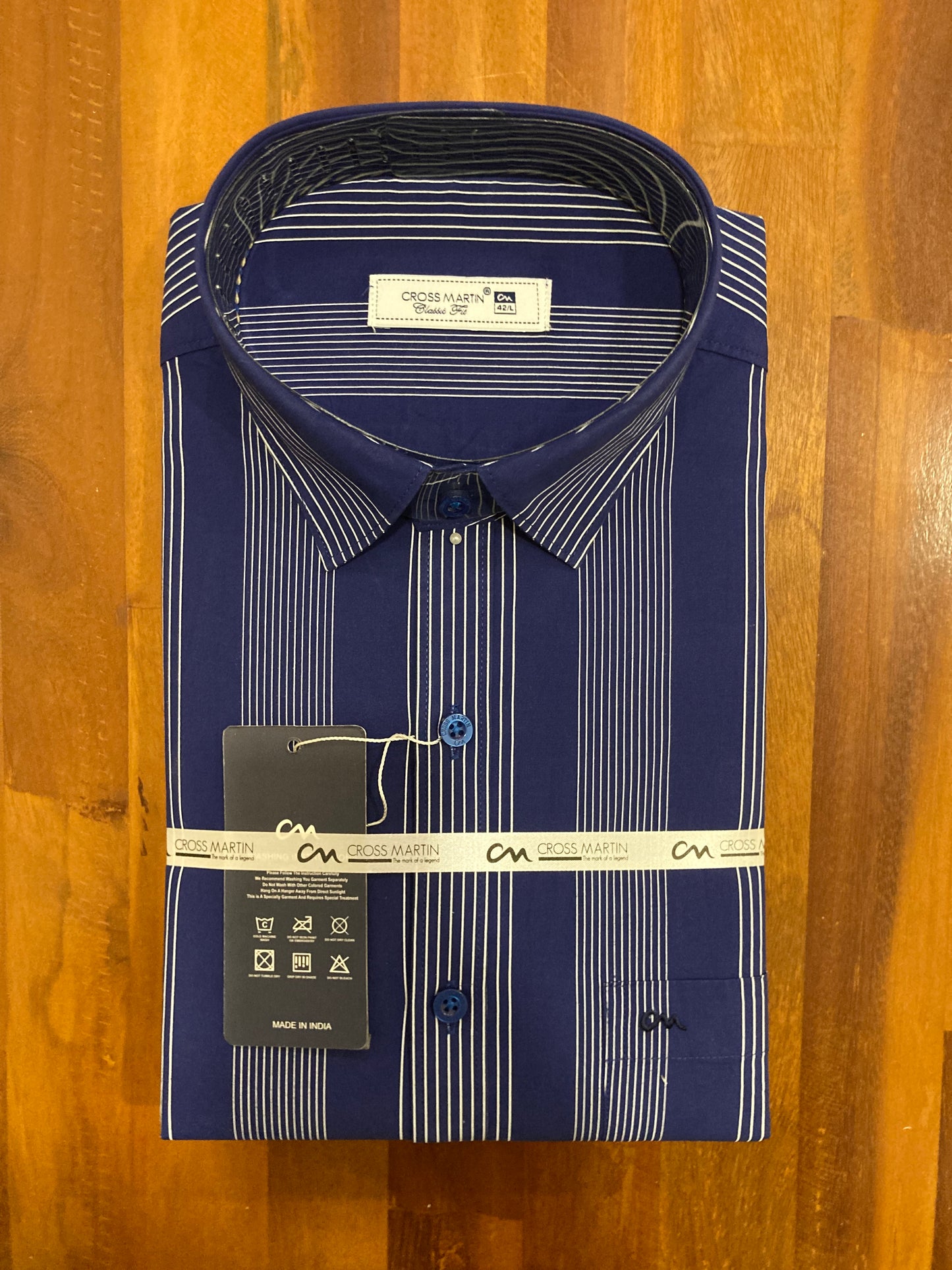 Pure Cotton Blue Lines Shirt (42 FS)