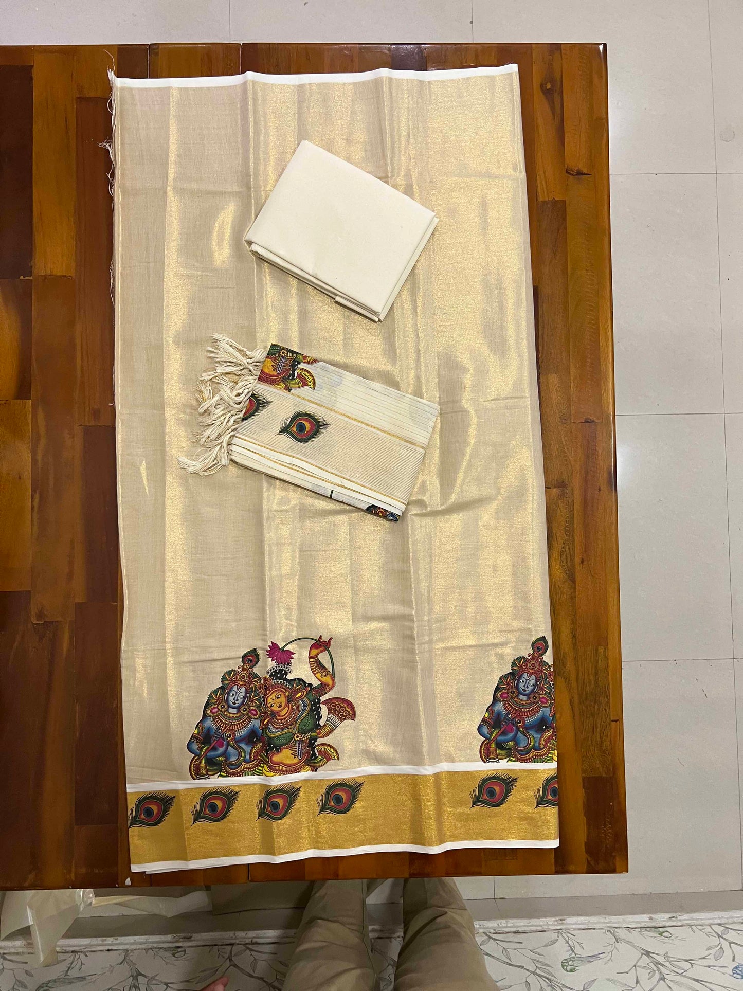 Kerala Tissue Churidar Salwar Material with Mural Printed Krishna Radha Design (include Mural Shawl / Dupatta)