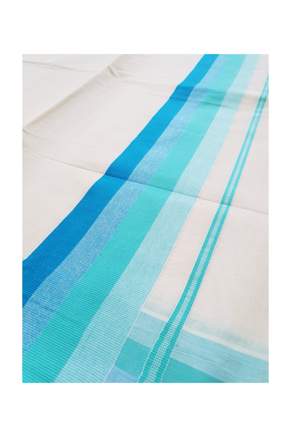 Kerala Saree with Sky Blue and Turquoise Lines Border Design