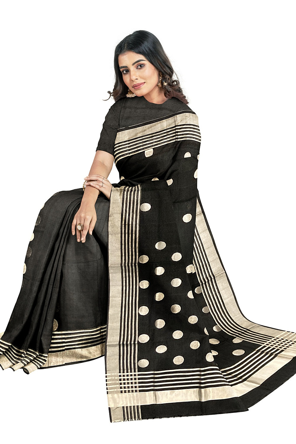 Southloom™ Original Handloom Black Saree with Silver Kasavu Work
