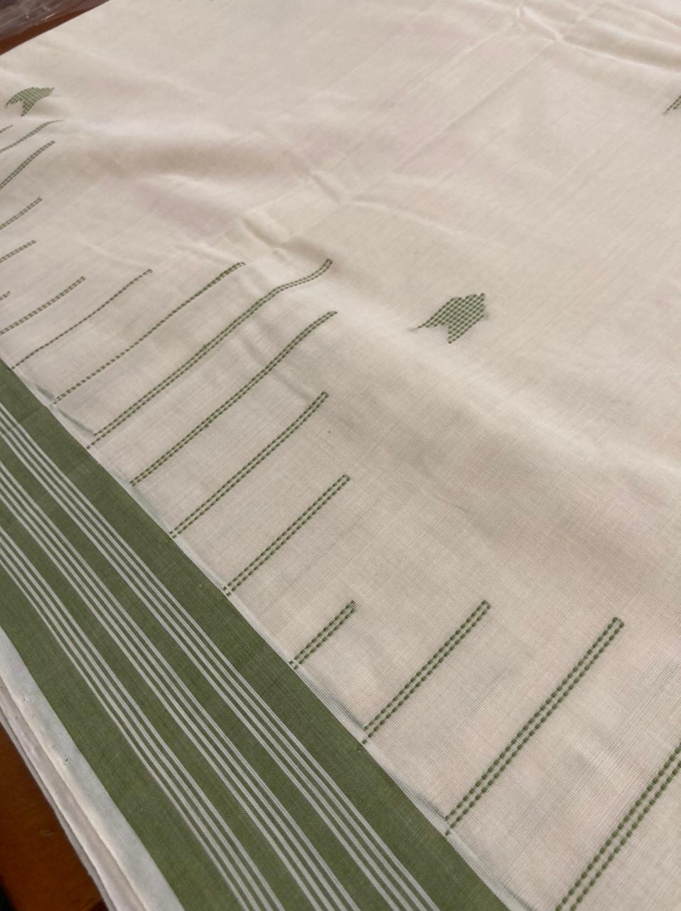 Southloom Kuthampully Unakkupaavu Handloom Onam Saree with Green Butta Works