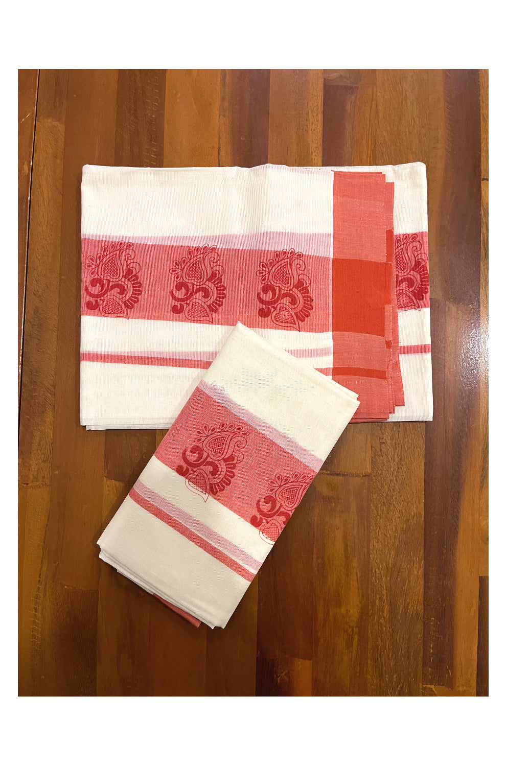 Kerala Cotton Set Mundu (Mundum Neriyathum) with Red Paisley Block Prints on Border