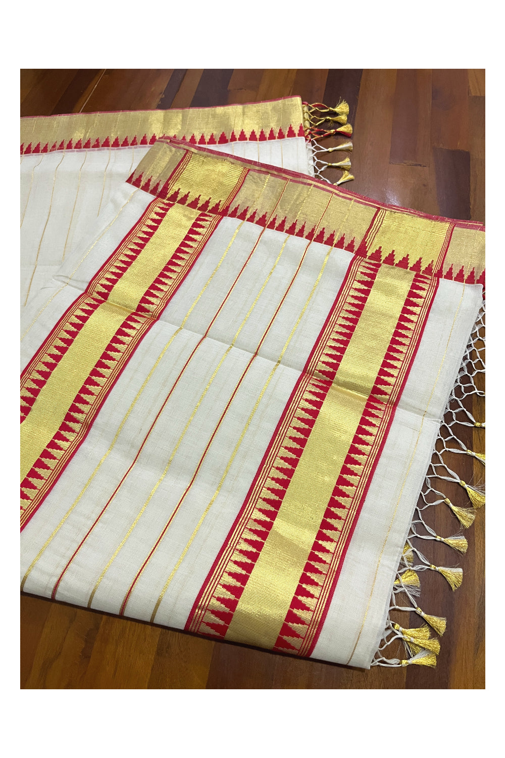 Southloom™ Balaramapuram Unakkupaavu Handloom Lines Kasavu Saree with Red Temple Border