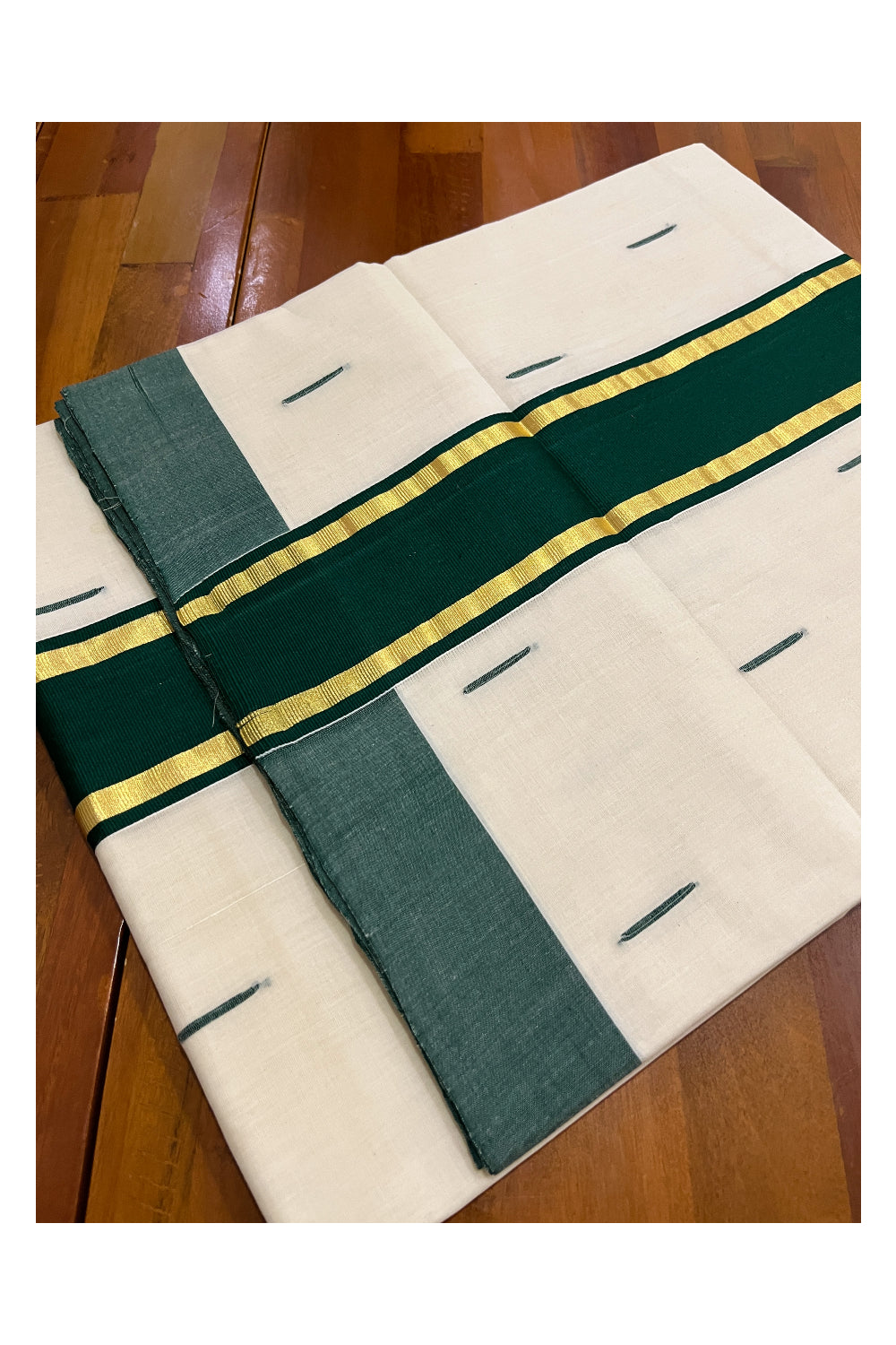 Southloom Balaramapuram Unakkupaavu Handloom Saree with Kasavu Green Pallu and Butta Works on Body