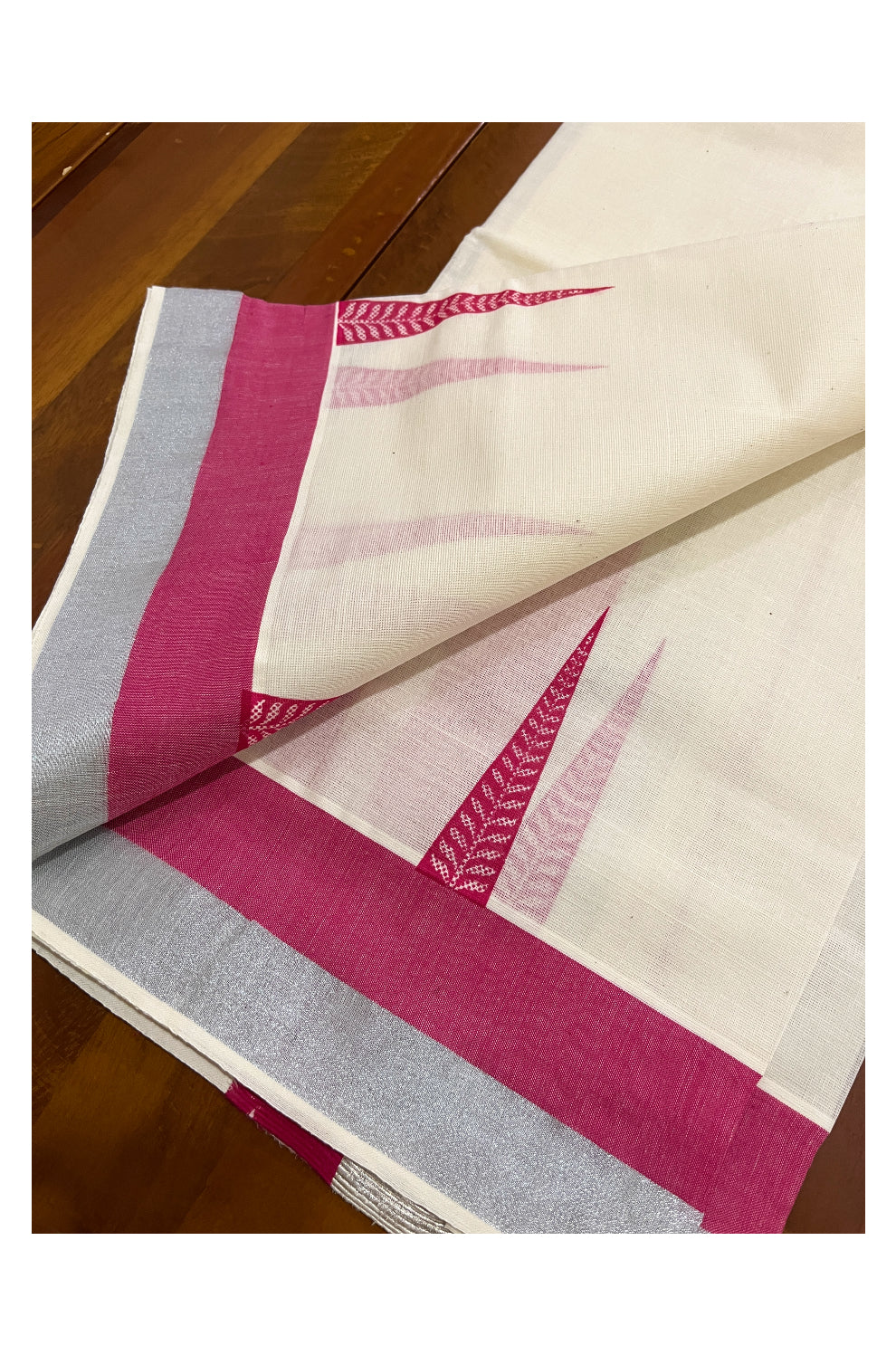 Pure Cotton SIlver Kasavu Single Set Mundu (Mundum Neriyathum Onam 2023) with Magenta Block Prints 2.80 Mtrs