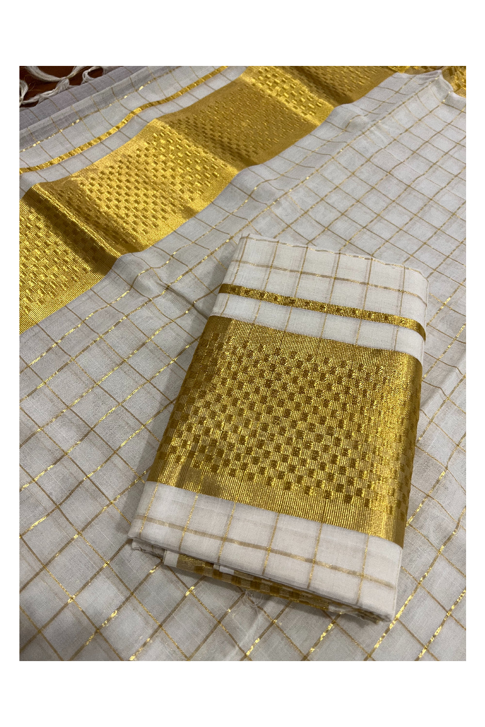 Southloom Handloom Premium Set Mundu with Woven Check Body and Paa Neythu Border 2.80 Mtrs