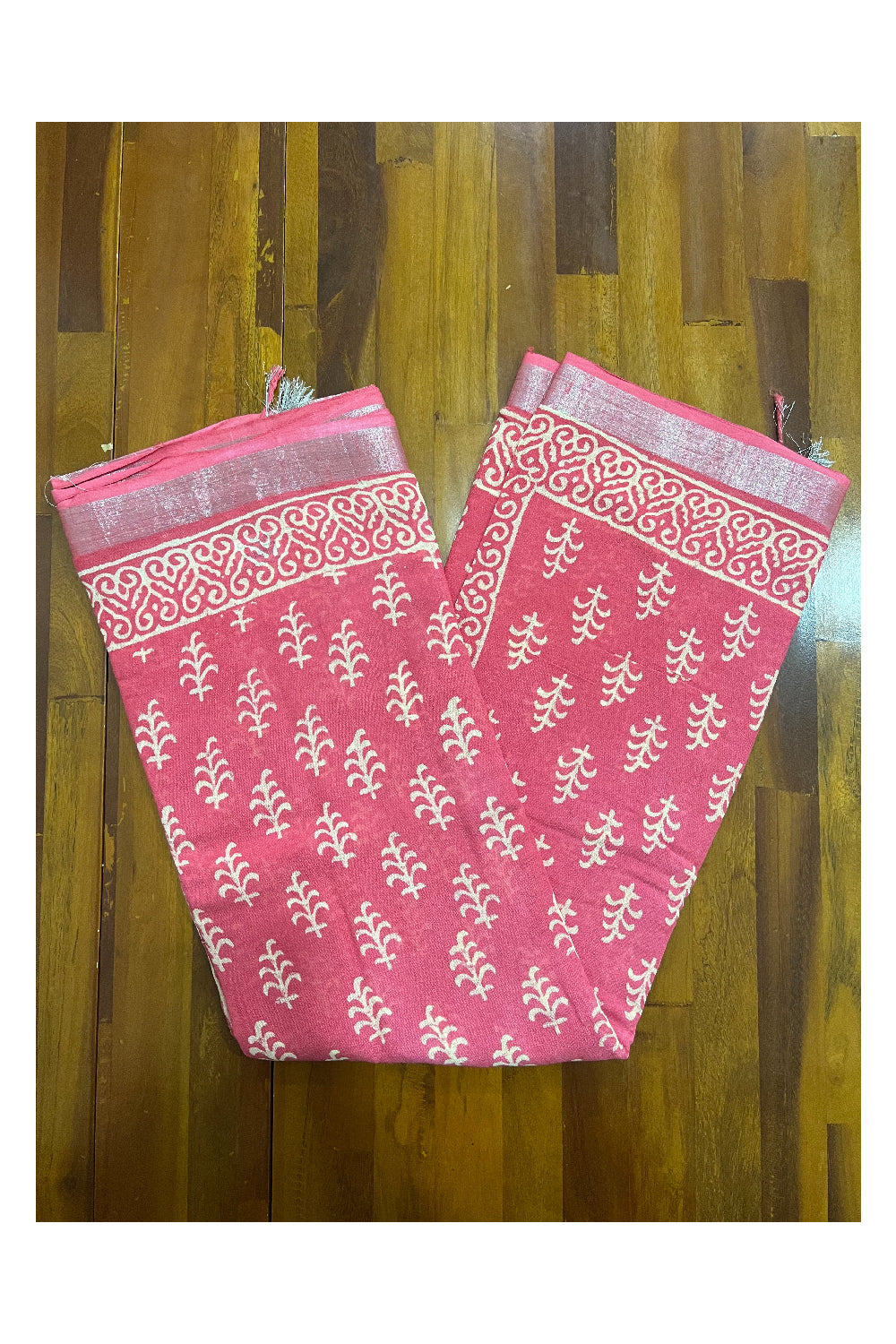 Southloom Linen Pink Designer Saree with White Prints and Tassels on Pallu