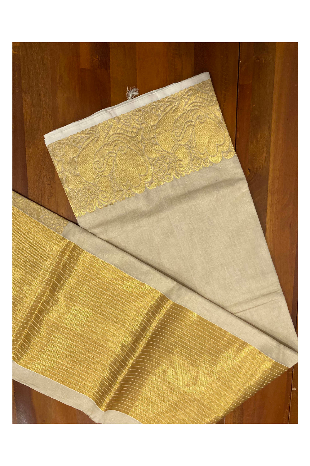 Southloom Balaramapuram Handloom Premium Tissue Saree with 10 inch Lines Pallu