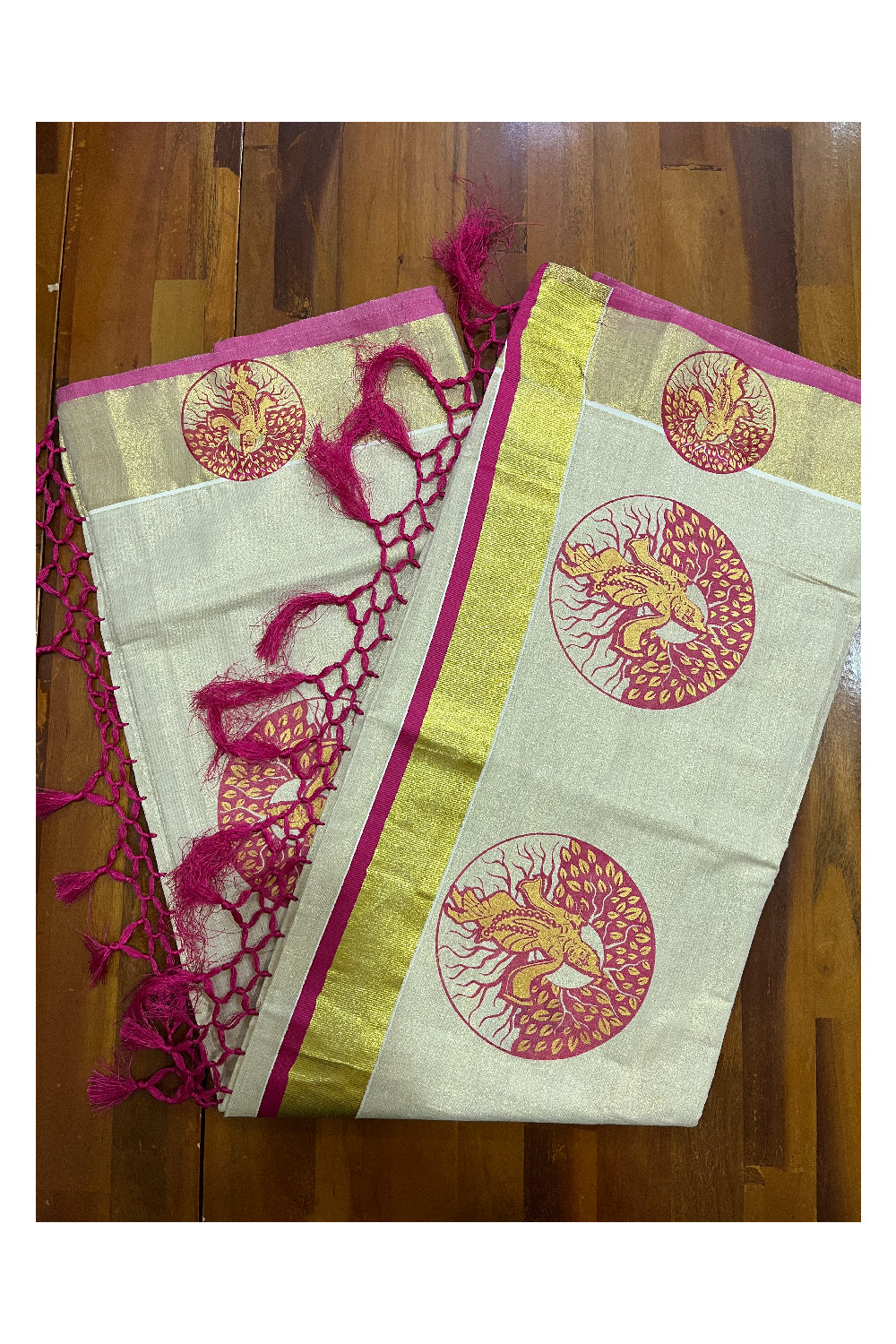 Kerala Tissue Kasavu Magenta Golden Krishna Block Printed Design Saree