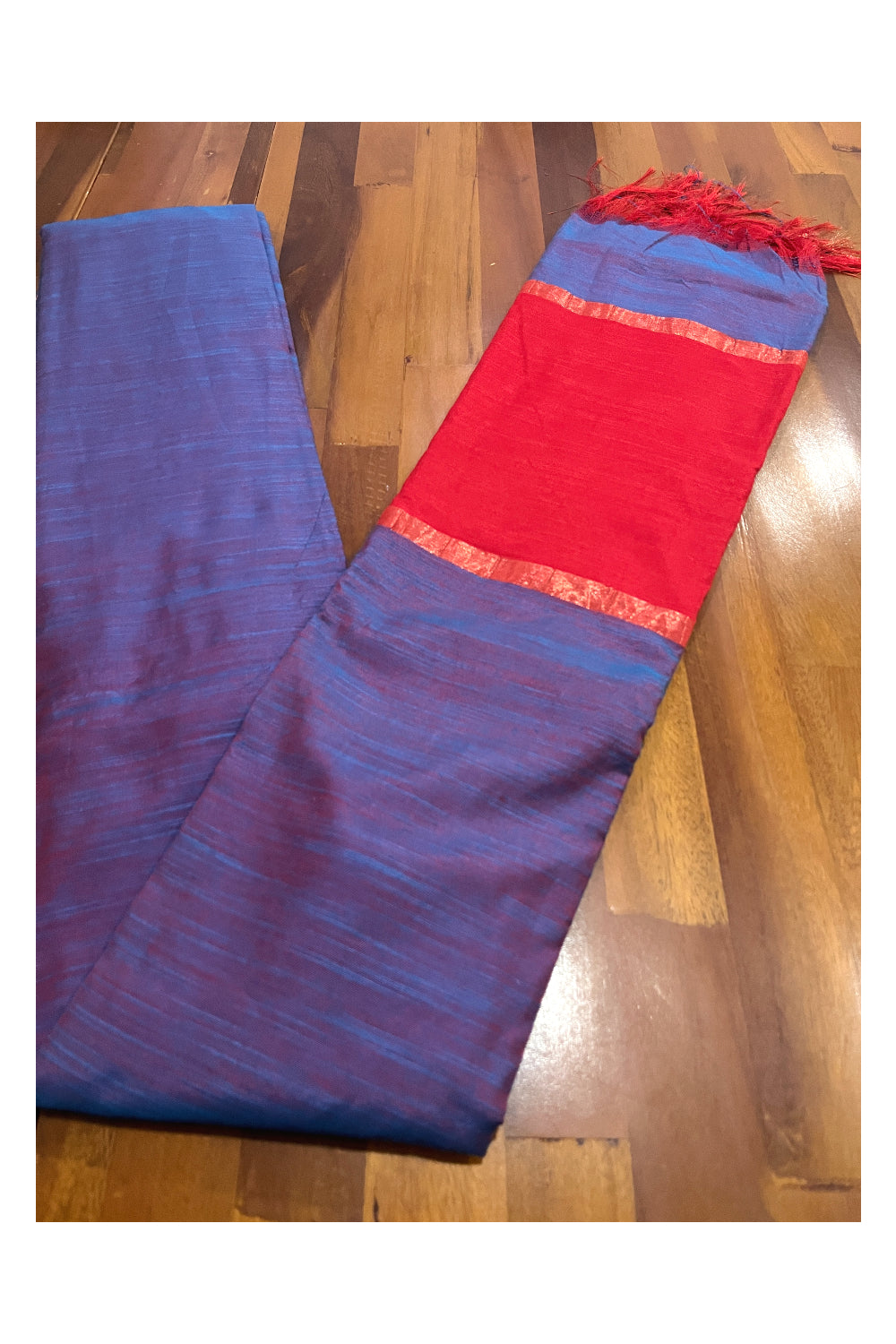 Southloom Cotton Violet Saree with Kasavu Border and Red Running Blouse Piece