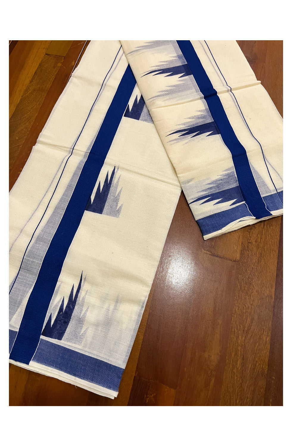 Kerala Cotton Set Mundu (Mundum Neriyathum) with Blue Temple Works on Border