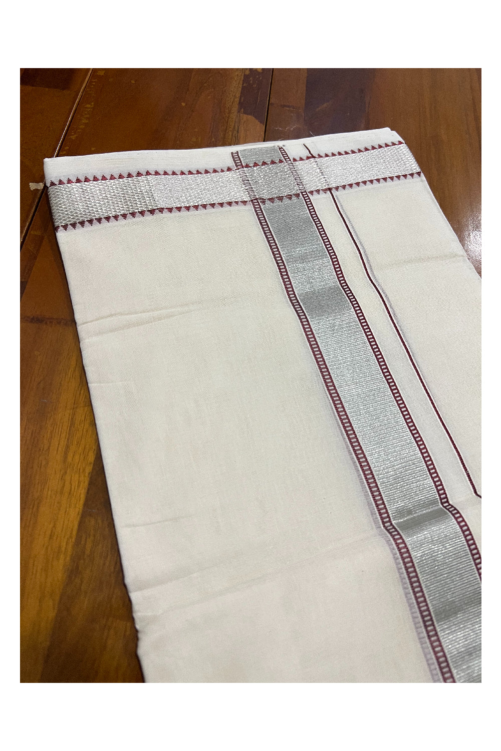 Southloom Kuthampully Handloom Pure Cotton Mundu with Silver and Purple Kasavu Designer Border (South Indian Dhoti)