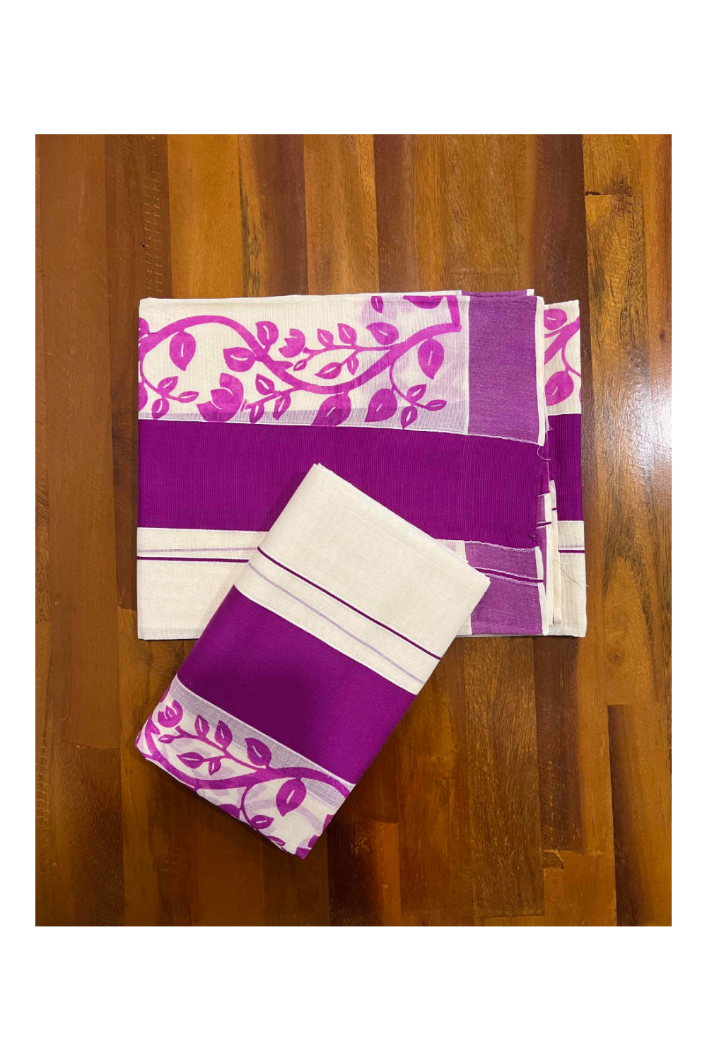 Southloom Original Design Single Set Mundu with Magenta Floral Vines Block Print (Mundum Neriyathum) 2.80 Mtrs