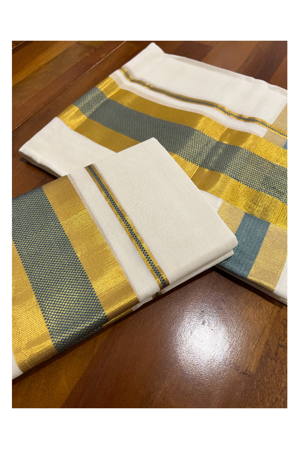 Southloom Premium Handloom Set Mundu with Kasavu and Teal Border 2.80 Mtrs