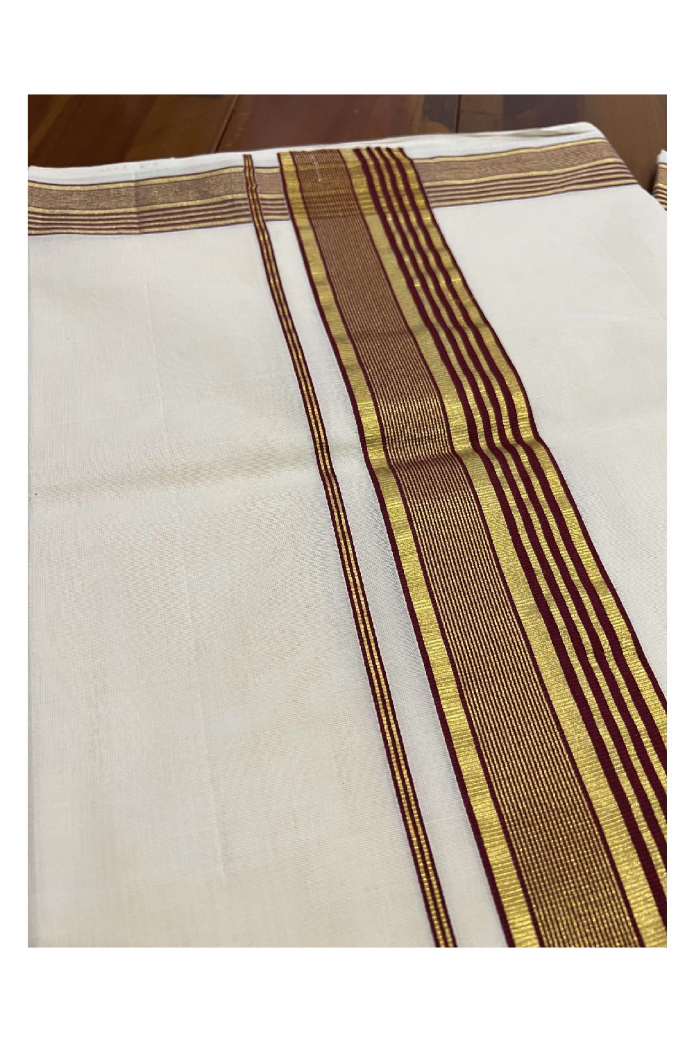 Southloom™ Balaramapuram Handloom Kerala Saree with Maroon and Kasavu Border