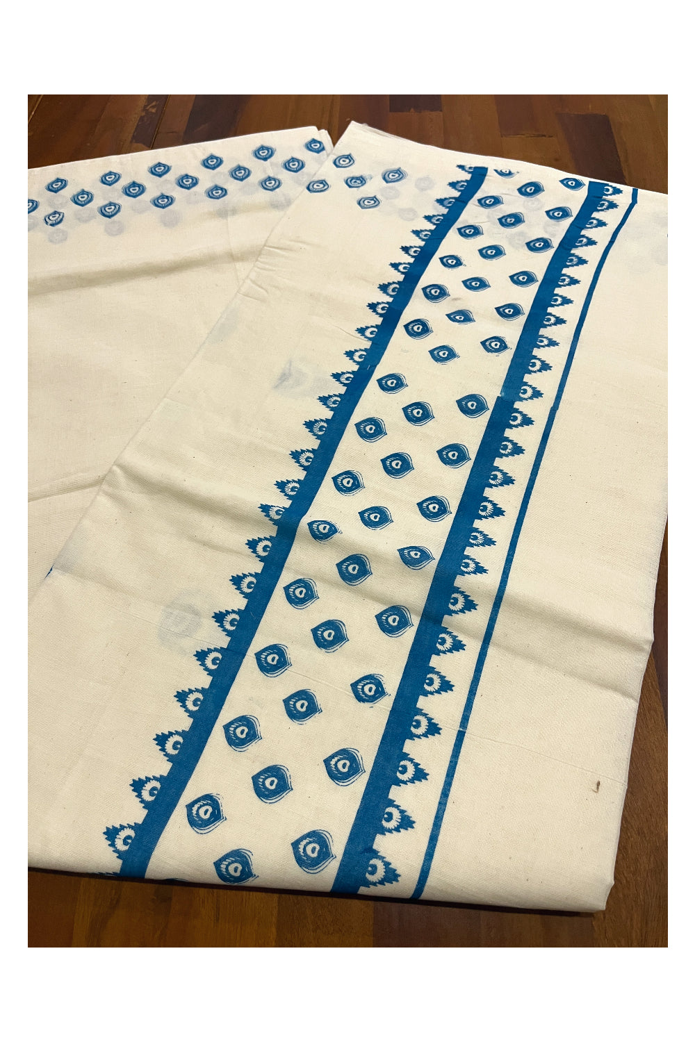 Pure Cotton Off White Kerala Saree with Blue Block Print Border (Onam Saree 2023)