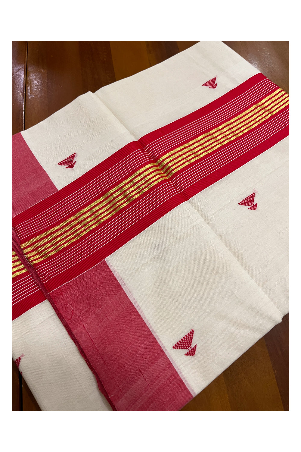 Southloom Balaramapuram Unakkupaavu Handloom Saree with Kasavu Red Pallu and Butta Works on Body