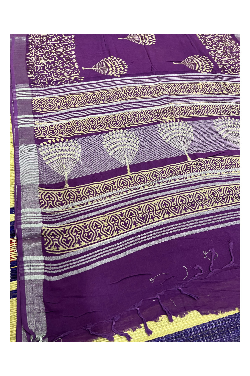 Southloom Linen Violet Designer Saree with White Prints and Tassels on Pallu