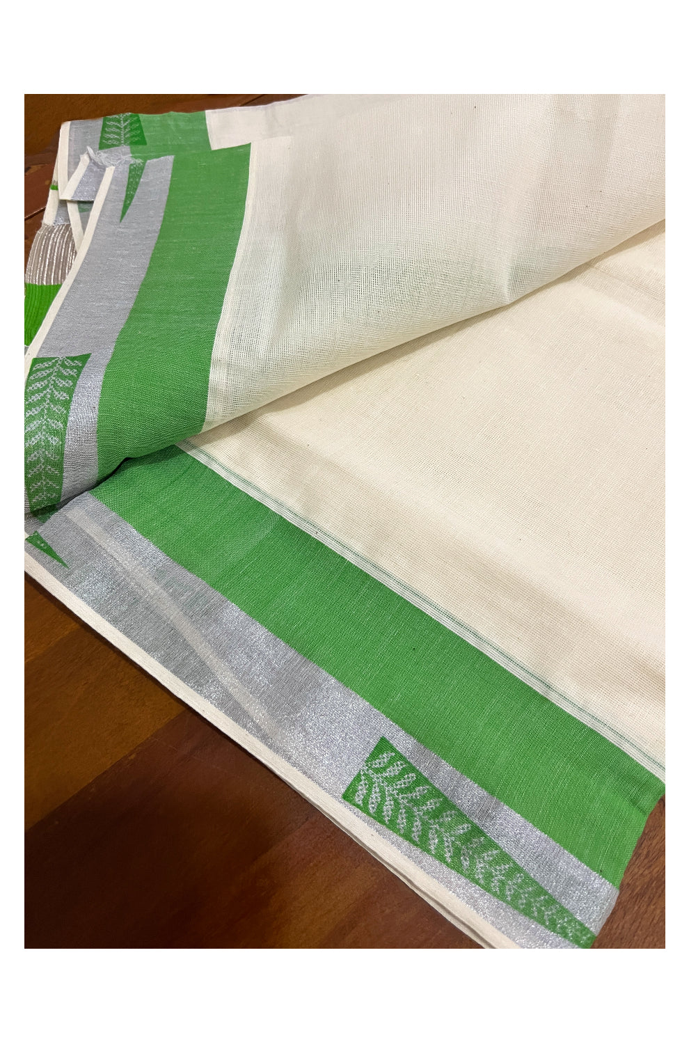 Pure Cotton SIlver Kasavu Single Set Mundu (Mundum Neriyathum) with Green Block Prints 2.80 Mtrs