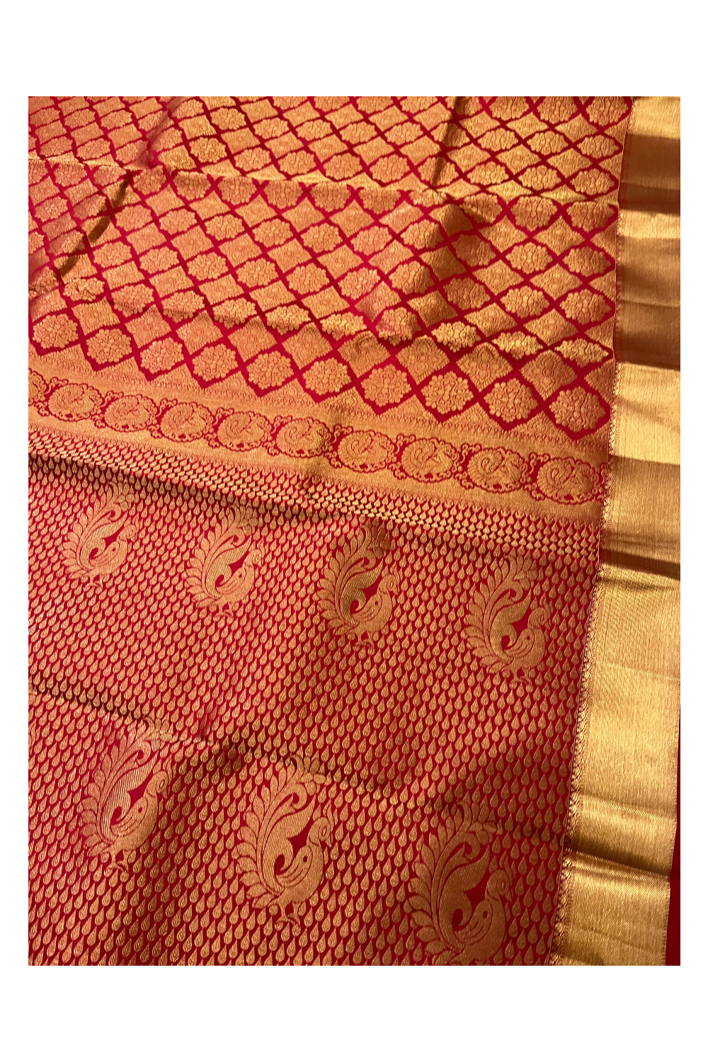 Southloom Double Warp Handloom Pure Silk Kanchipuram Red Manthrakodi Saree with Kasavu Woven Works