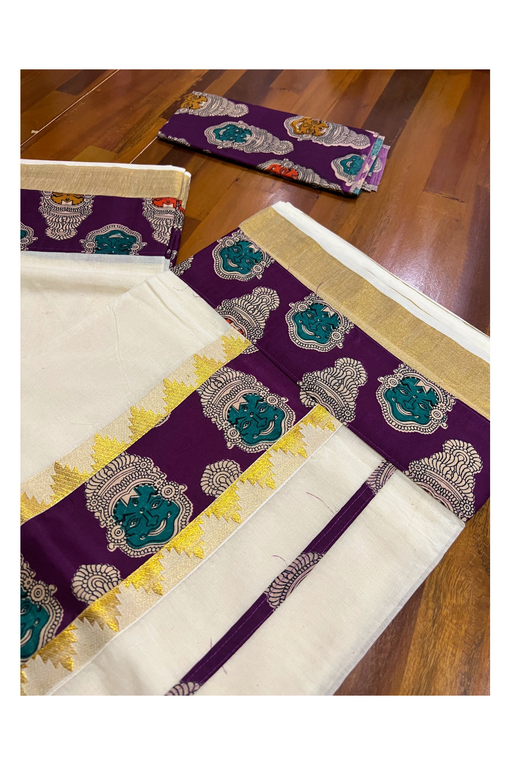 Pure Cotton Fusion Art Kerala Saree with Kathakali Patterns on Purple and Separate Blouse Piece