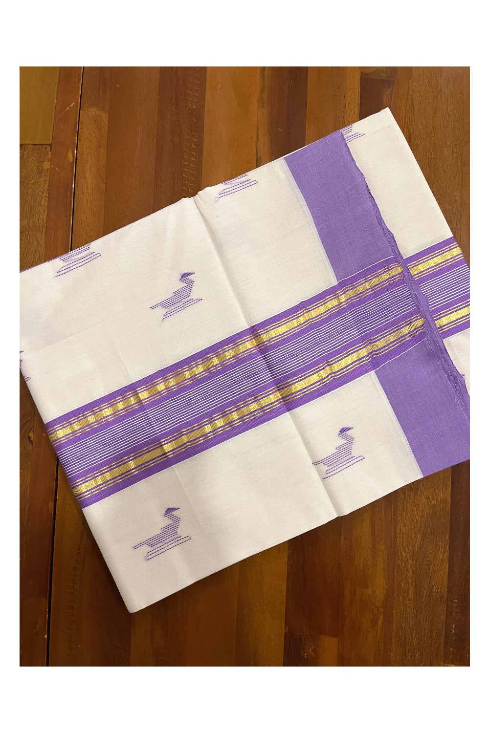 Southloom Balaramapuram Unakkupaavu Handloom Saree with Kasavu Violet Pallu and Butta Works on Body