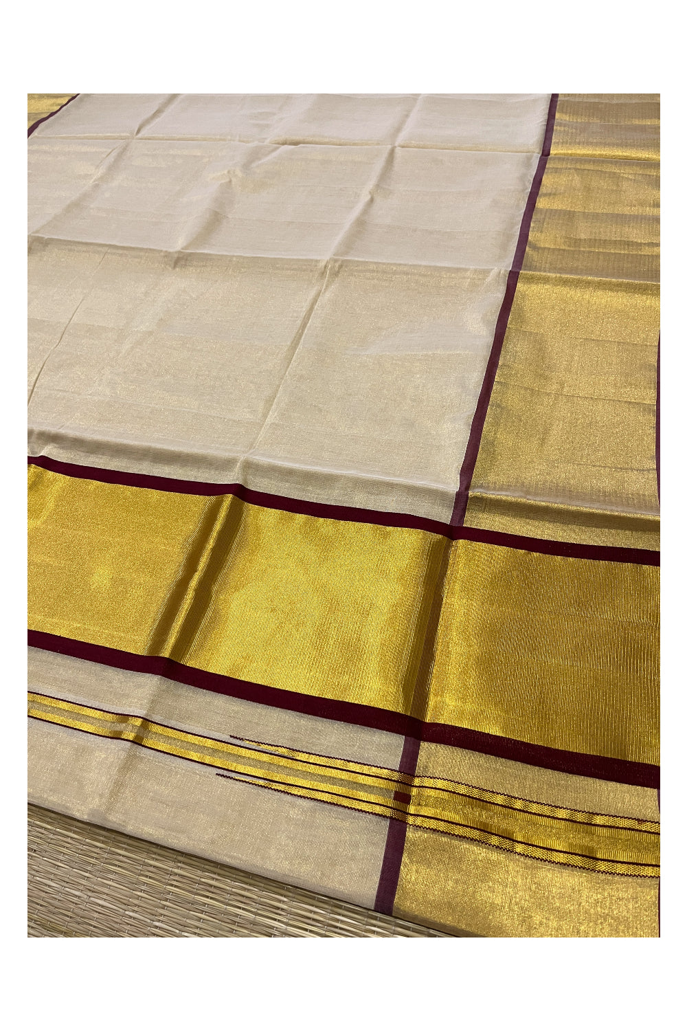 Southloom Premium Handloom Tissue Plain Saree with Maroon and Kasavu Border