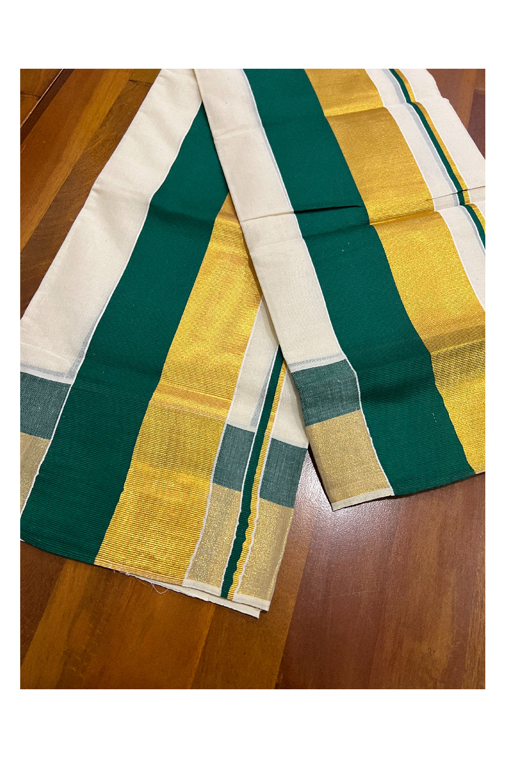 Pure Cotton Kerala Single Set Mundu (Mundum Neriyathum) with Green and Kasavu Border 2.80 Mtrs