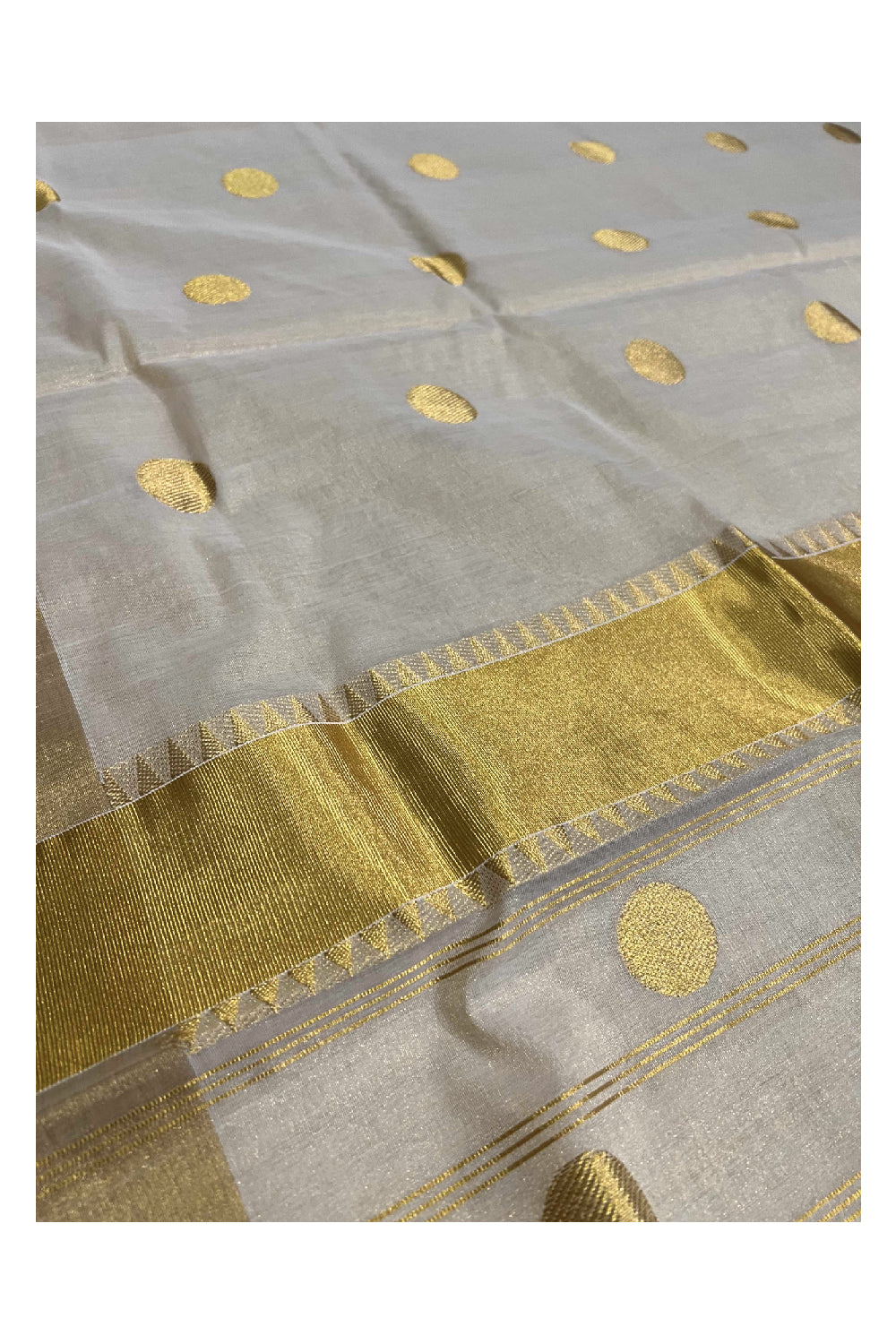 Southloom™ Original Handloom Kasavu Tissue Heavy Work Saree with Handwoven Polka Dots work