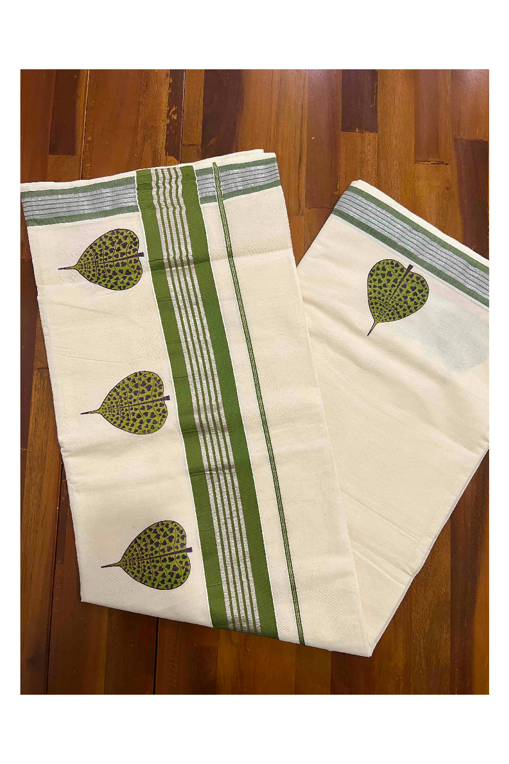 Pure Cotton Kerala Silver Kasavu and Green Border Saree with Mural Leaf Prints