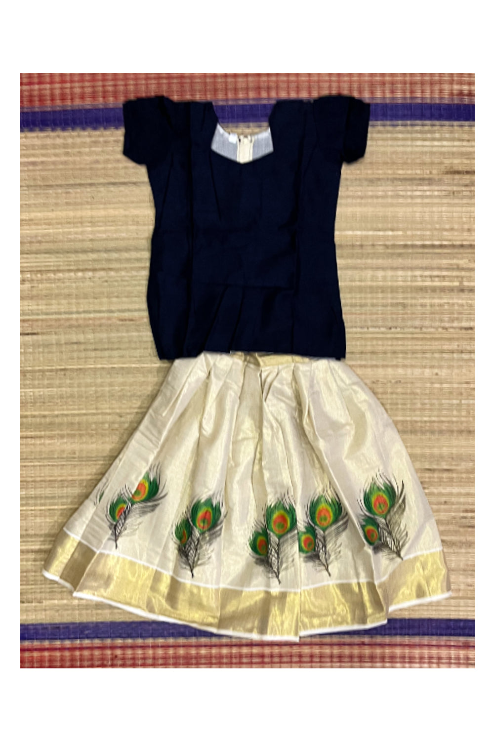 Southloom Kerala Pavada Blouse with Feather Design (Age - 5 Year)