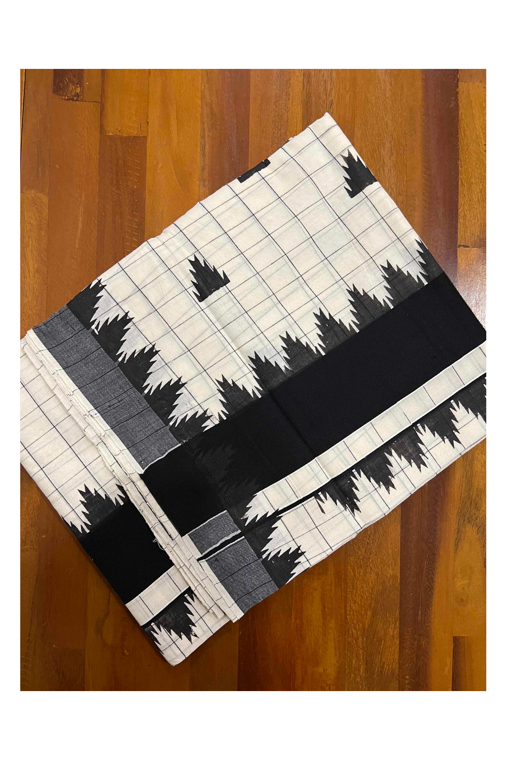 Pure Cotton Kerala Checkered Saree with Black Temple Printed Border