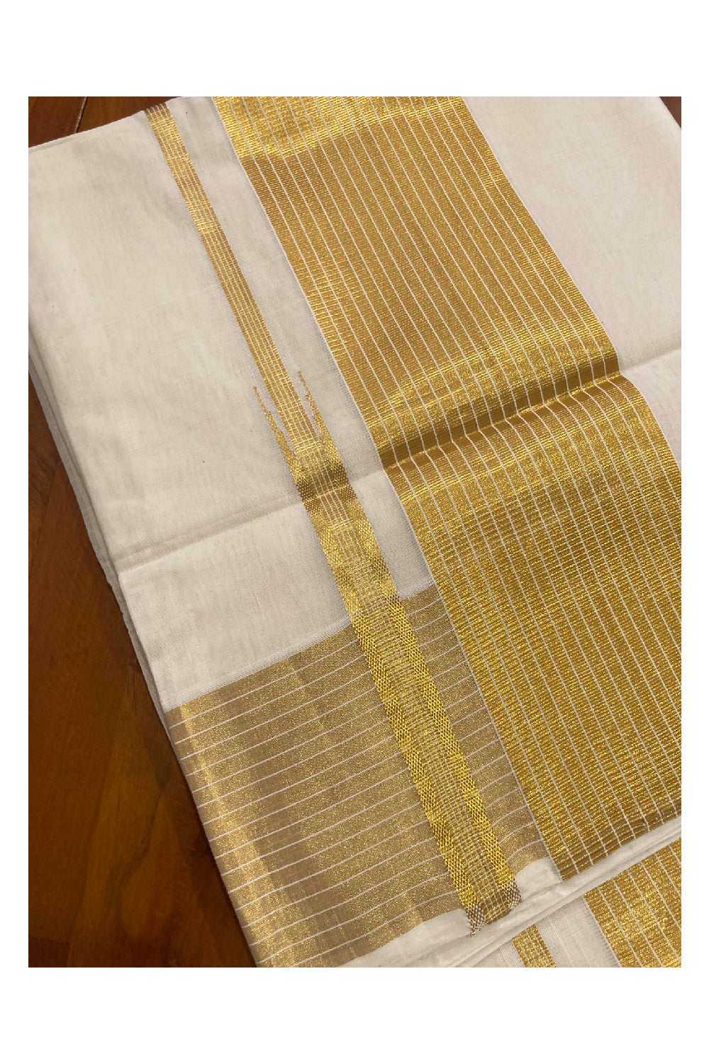 Southloom Handloom Kasavu Saree with Lines Design on Border and Pallu