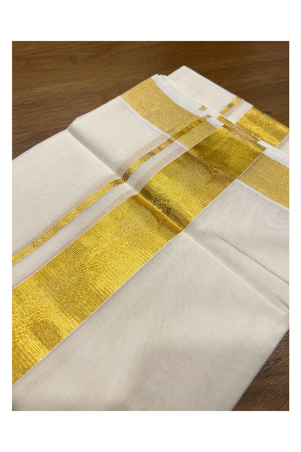 Southloom Premium Handloom Pure Cotton Wedding Mundu with Kasavu Woven Border (South Indian Dhoti)