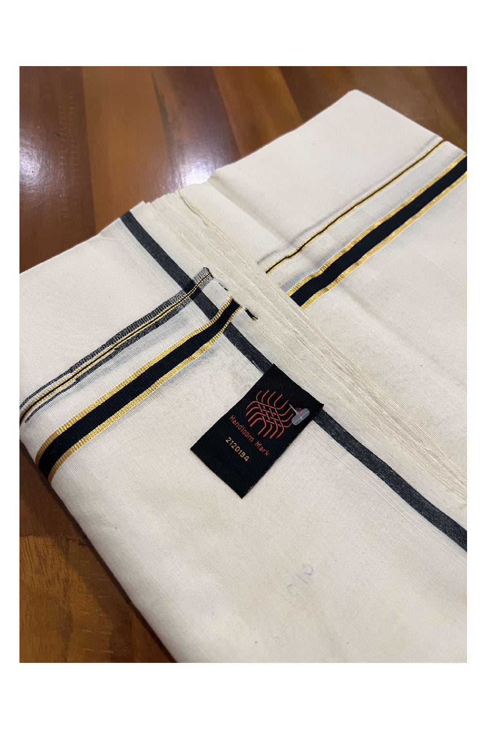 Southloom Balaramapuram Pure Cotton Handloom Mundu with Black and Puliyilakkara Kasavu Border