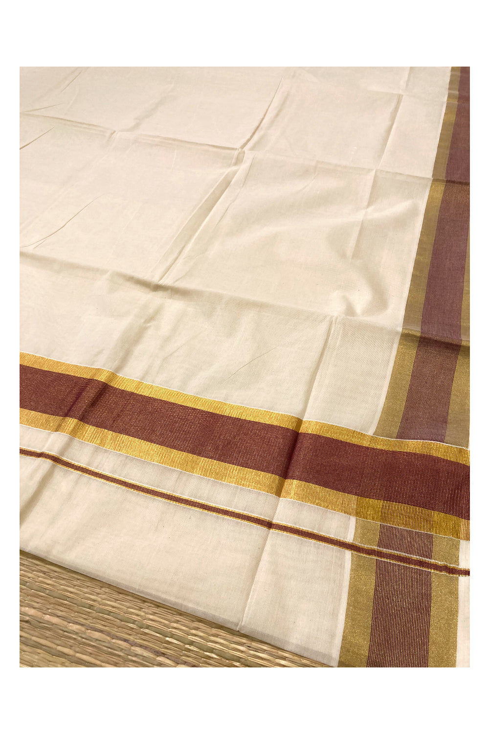 Kerala Pure Cotton Plain Saree with Kasavu and Purple Border