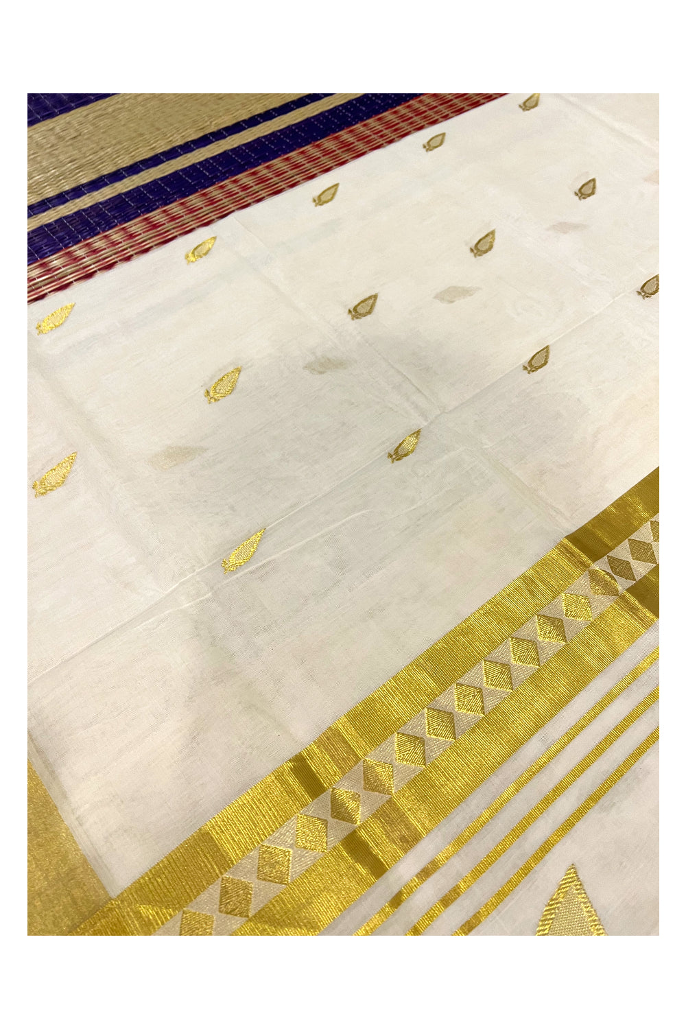 Southloom™ Premium Handloom Cotton Kasavu Leaf Design Heavy Woven Work Saree