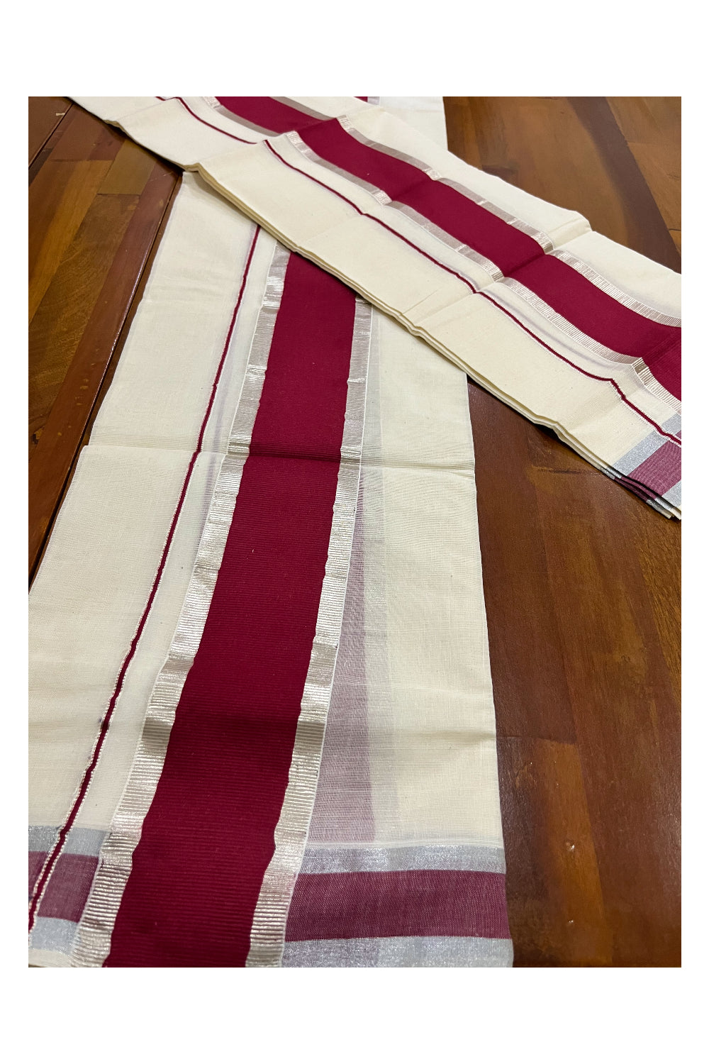 Kerala Cotton Mundum Neriyathum Single (Set Mundu) with Silver Kasavu and Maroon Border 2.80 Mtrs