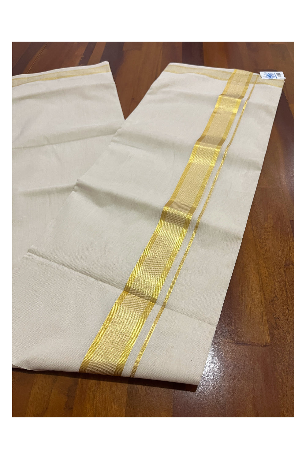 Southloom Premium Unakkupaavu Handloom Wedding Mundu with Kasavu Lines Border (South Indian Kerala Dhoti)