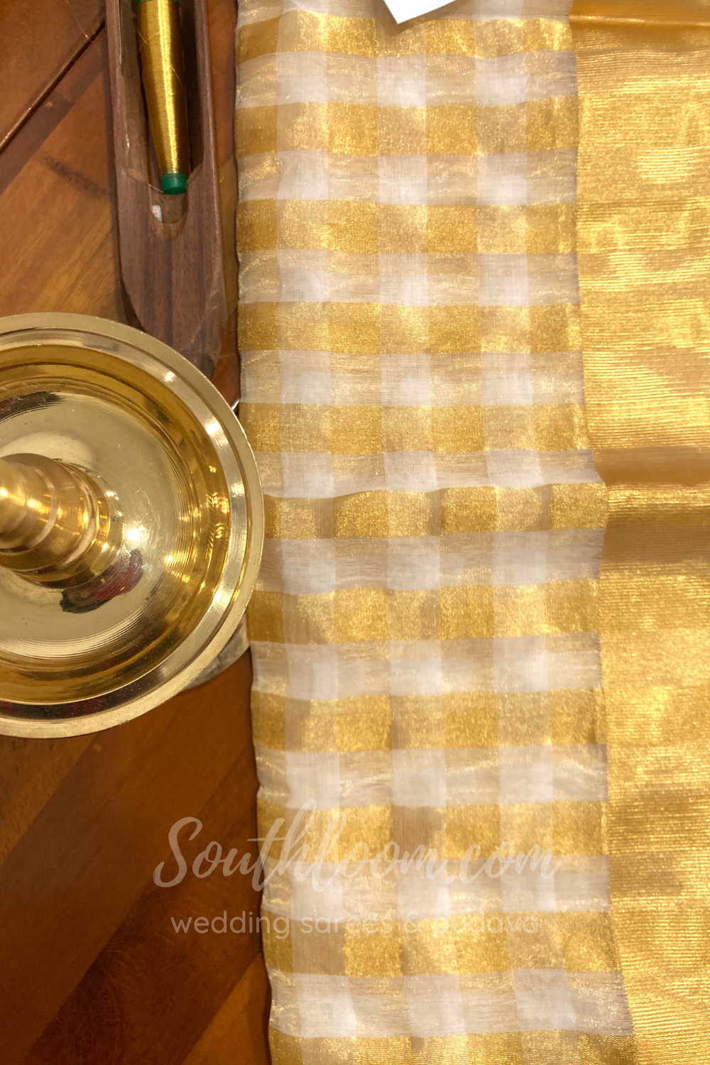 Southloom™ Original Handloom Kasavu Saree with Handwoven Tissue Cheque Body