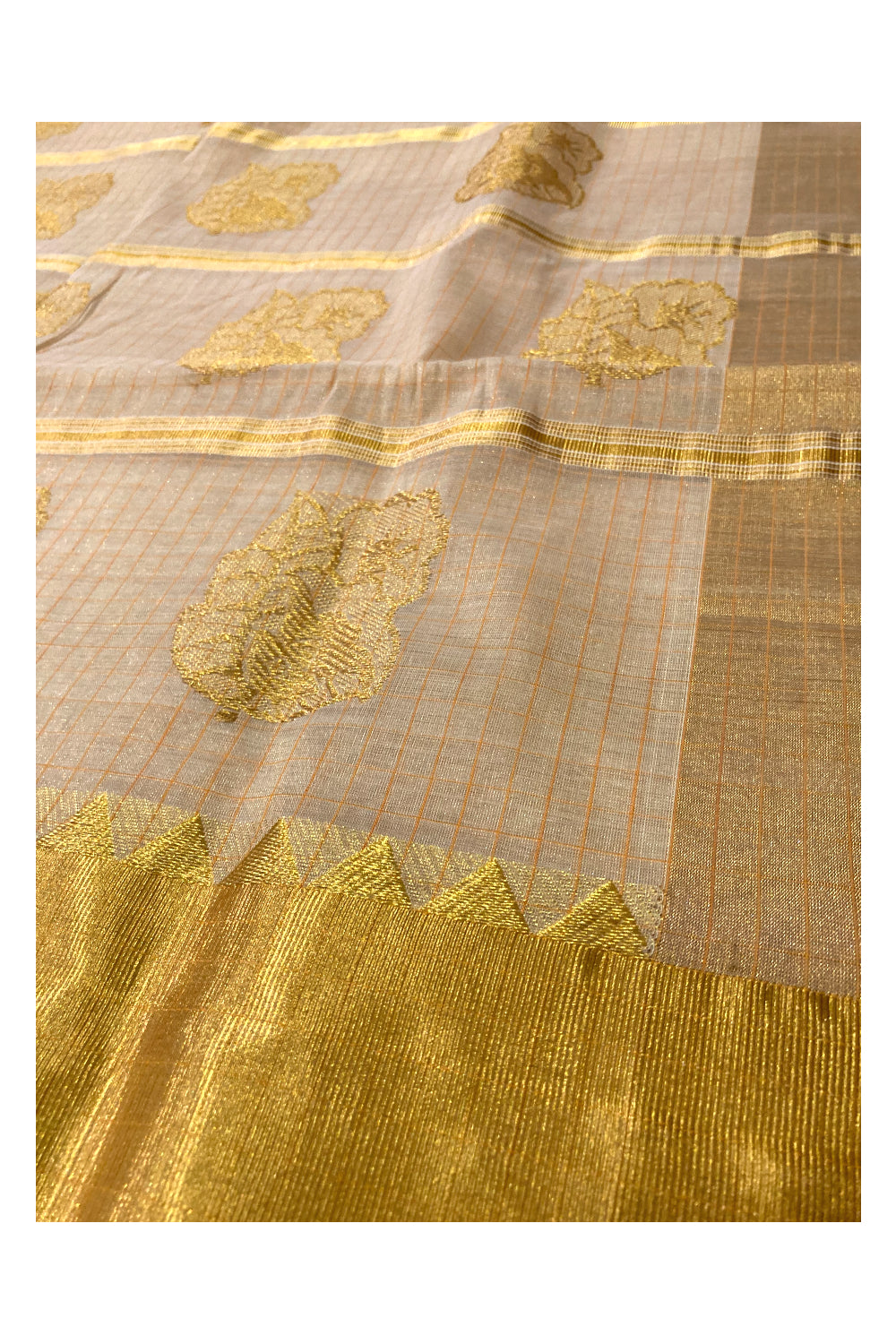 Southloom Premium Tissue Handloom Saree with Floral Heavy Woven Works