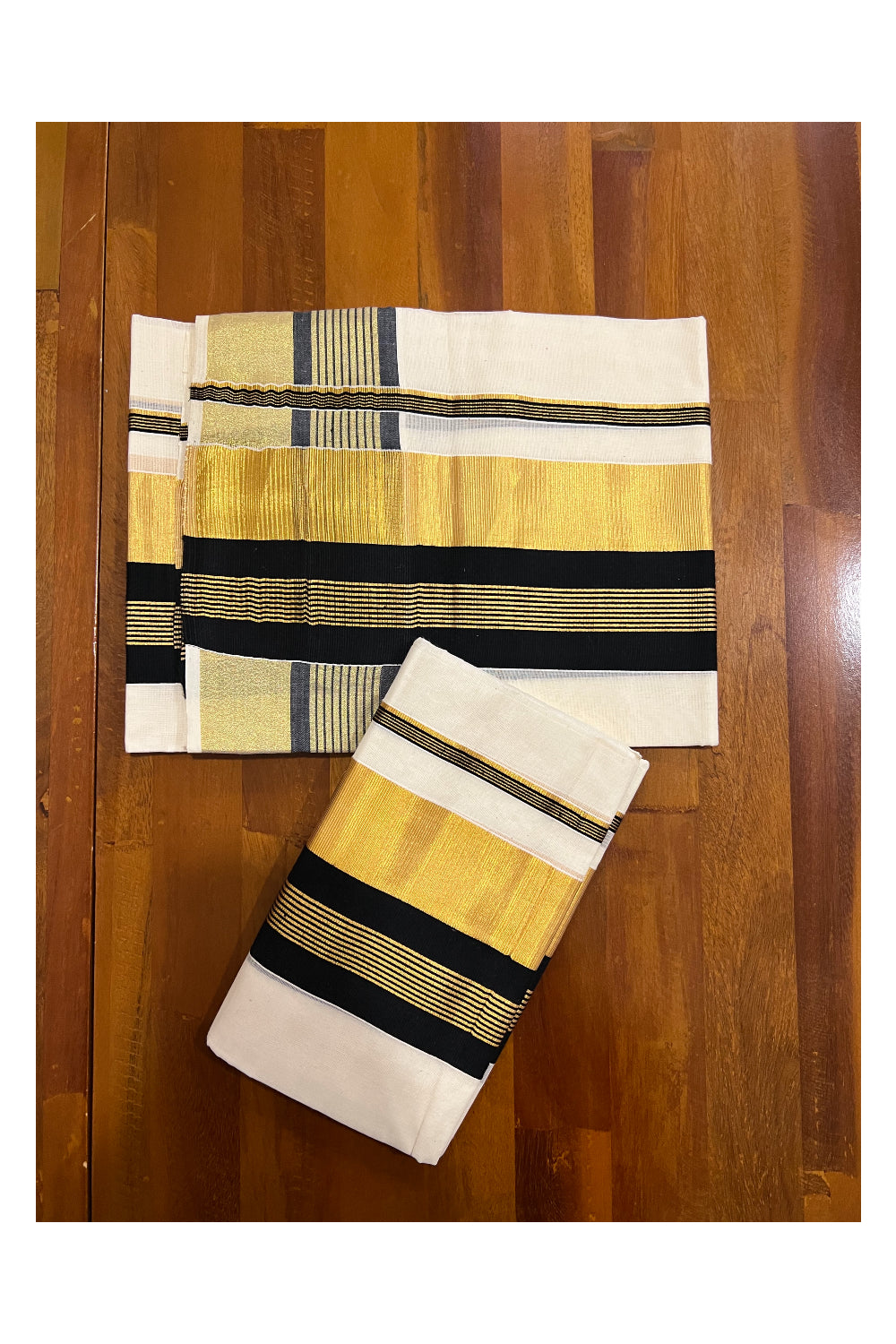 Kerala Cotton Single Set Mundu (Mundum Neriyathum) with Black and Kasavu Border 2.80 Mtrs