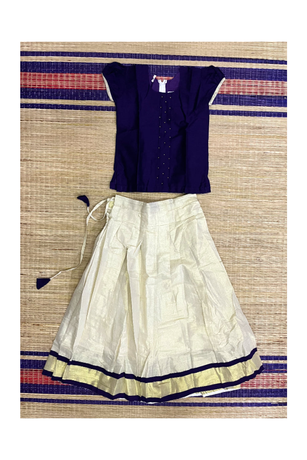 Southloom Kerala Pavada Blouse with Bead Work Design (Age - 9 Year)