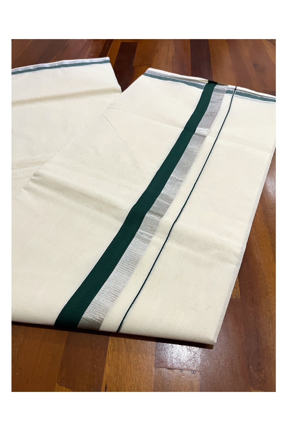 Kerala Pure Cotton Plain Saree with Silver Kasavu and Green Border