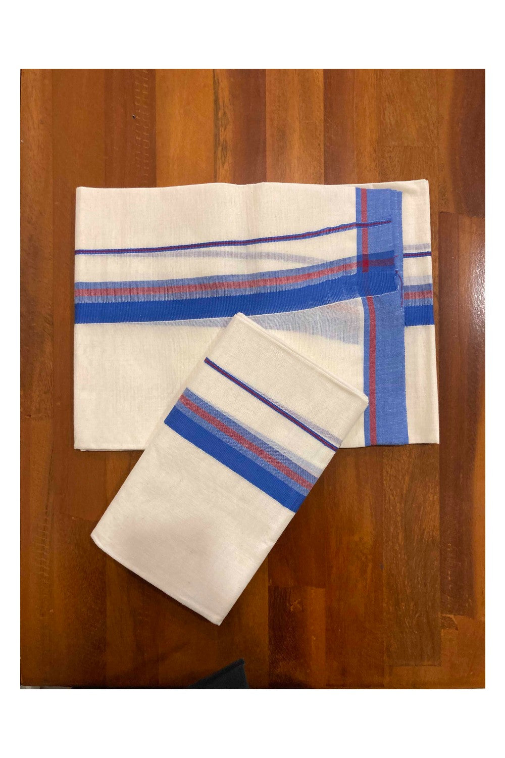 Kerala Cotton Mundum Neriyathum Single (Set Mundu) with Blue Border